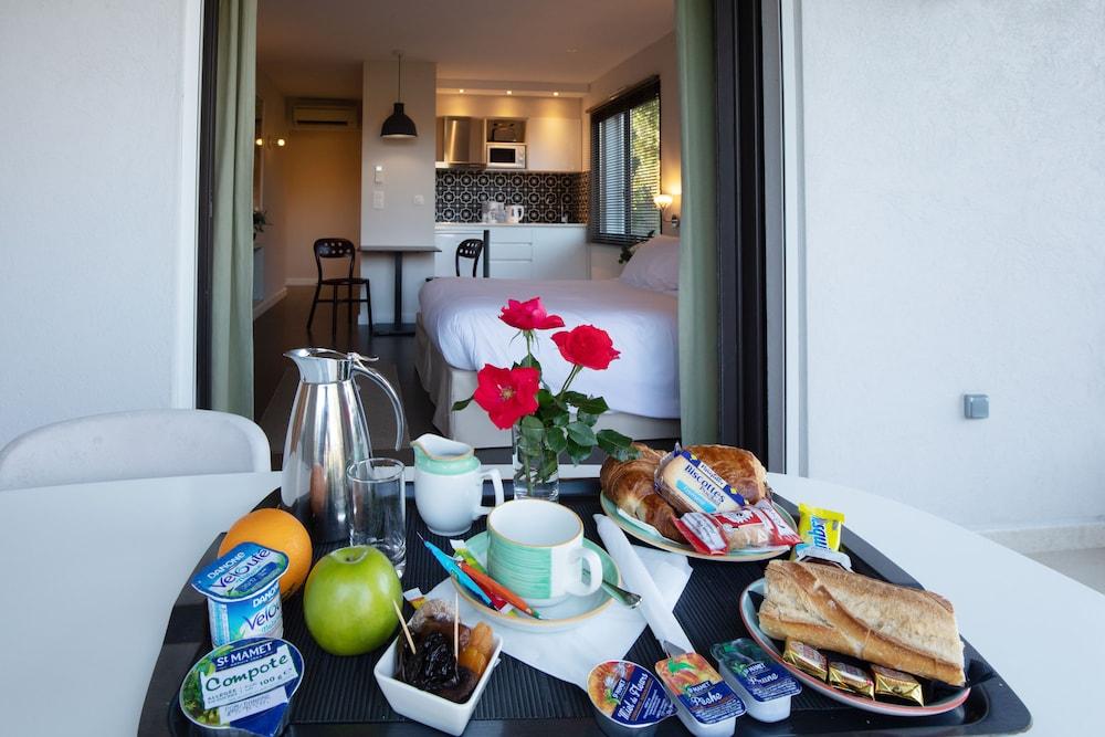 Residence Hoteliere Alcyon Porto-Vecchio  Bagian luar foto
