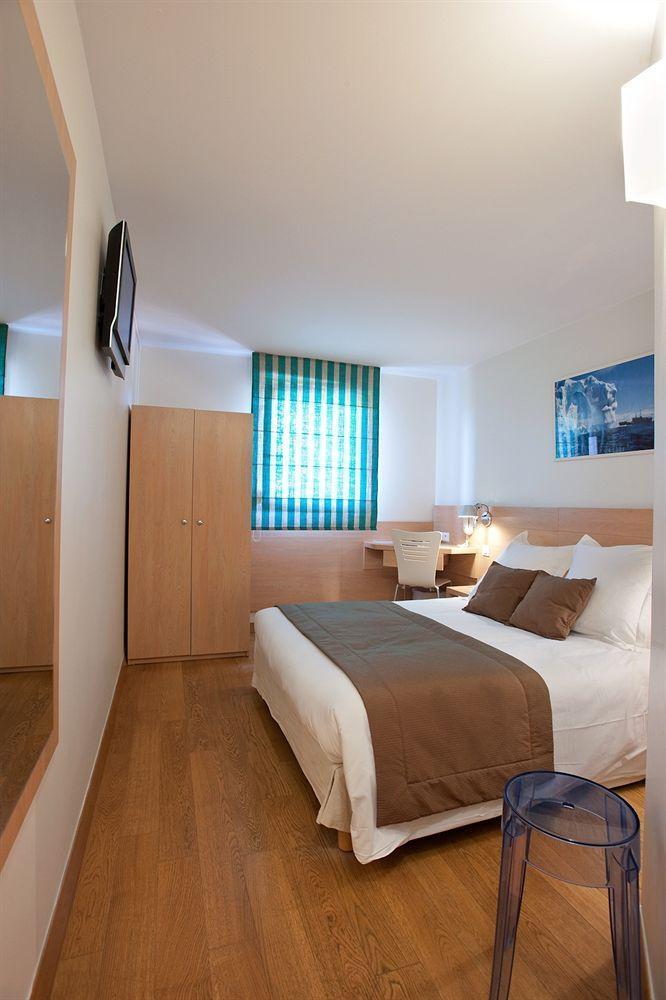 Residence Hoteliere Alcyon Porto-Vecchio  Bagian luar foto