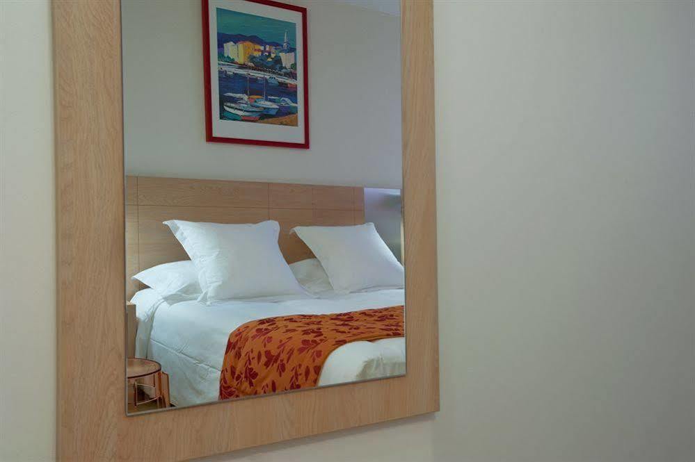 Residence Hoteliere Alcyon Porto-Vecchio  Bagian luar foto